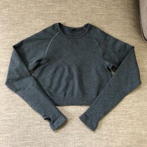 Alphalete Athletics Long Sleeve Crop